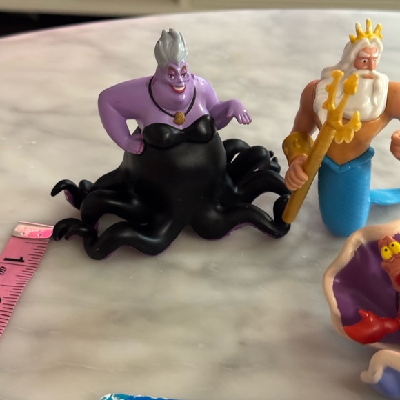 The Little Mermaid Figurines collectibles - all shown - Picture 3 of 10